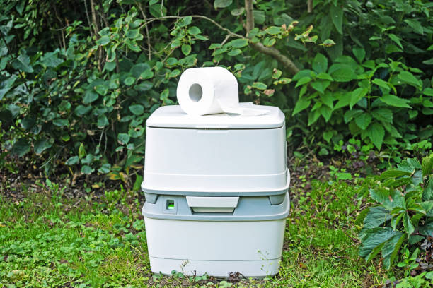 Best Luxury portable toilet rental  in London, CA